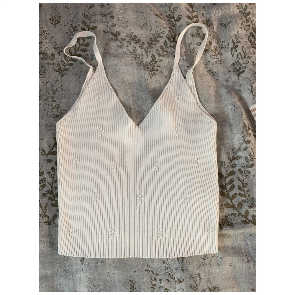 Kendall & Kylie crop top